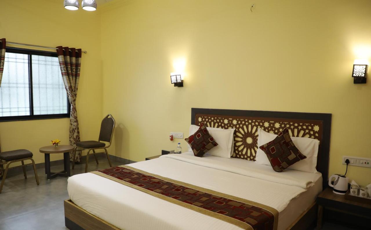 Jaidev Farms And Resort Chhindwāra Exterior foto
