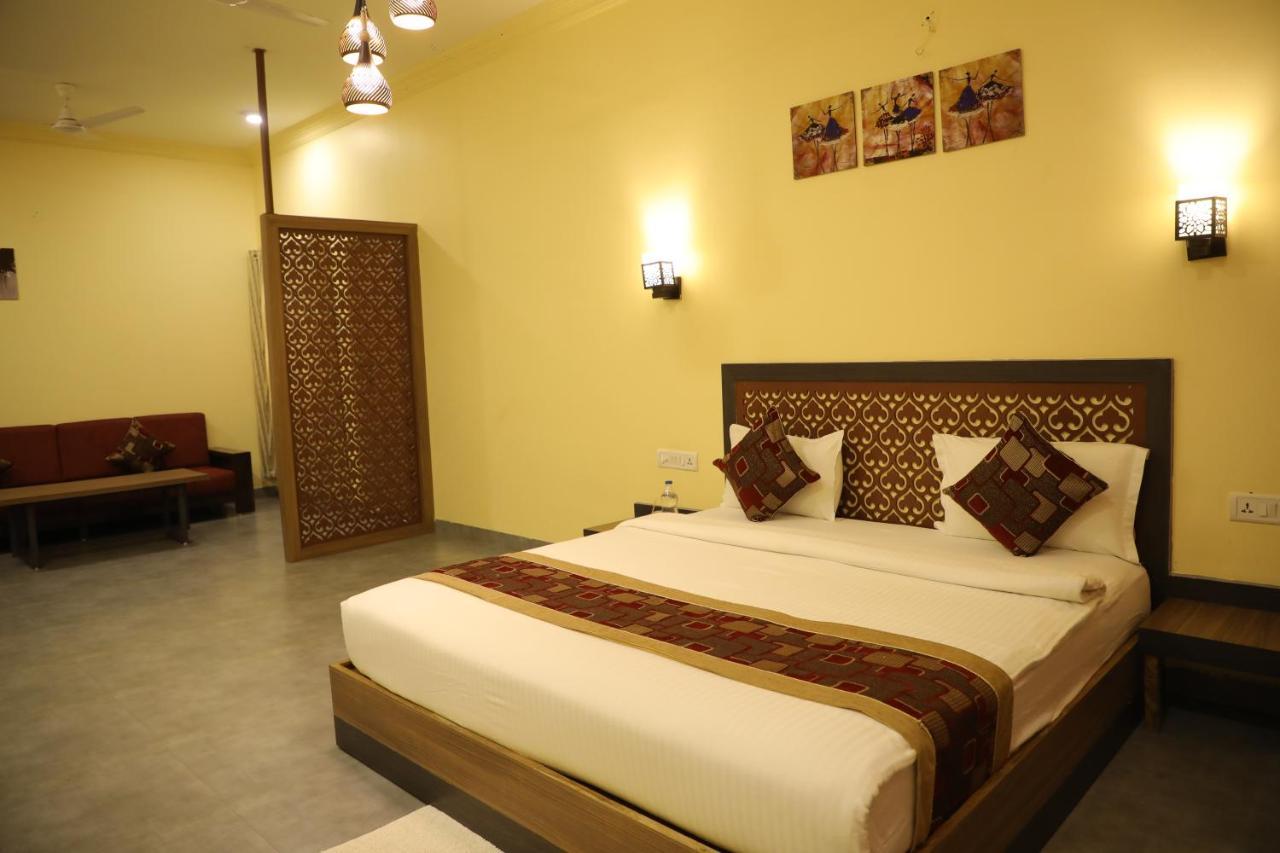Jaidev Farms And Resort Chhindwāra Exterior foto